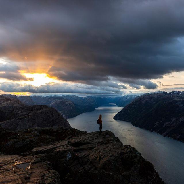 מלון Jørpeland Hikers Camp, Part Of Preikestolen Basecamp מראה חיצוני תמונה